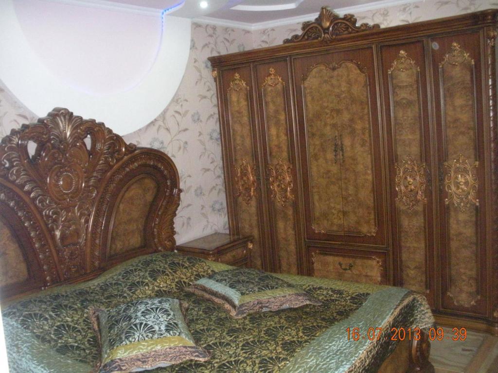 Edemi Otel Kutaisi Oda fotoğraf