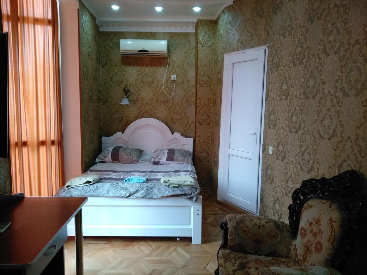 Edemi Otel Kutaisi Dış mekan fotoğraf